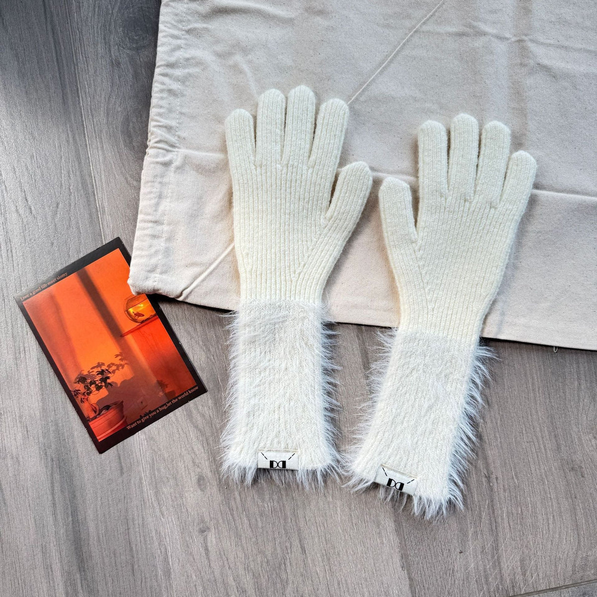 Soft glutinous rabbit fleece gloves girl sweet long leaky finger touch screen plush thick warm all-match cycling five-finger gloves