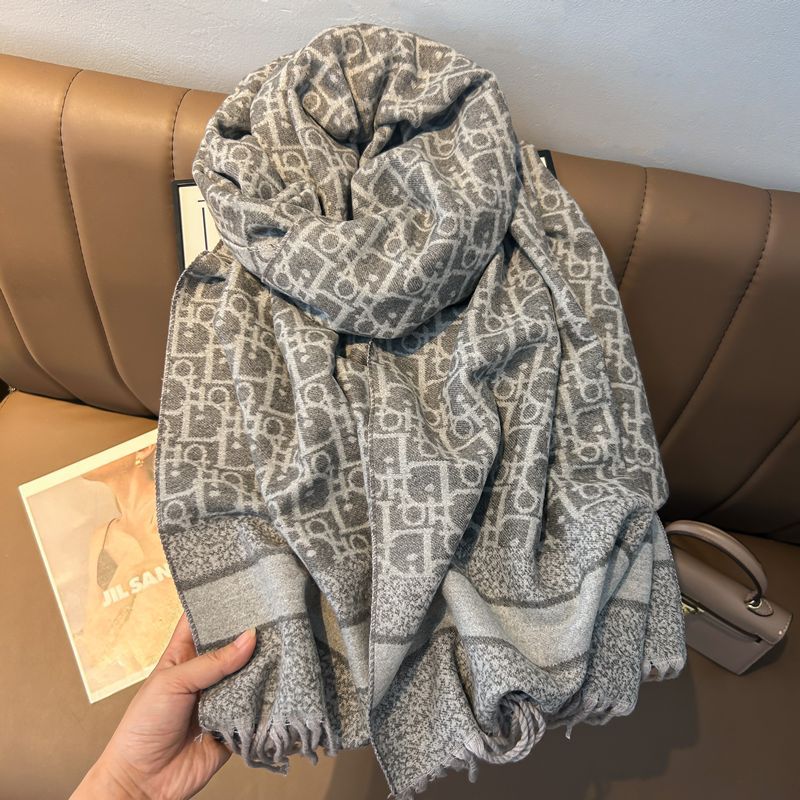 Cashmere handmade scarf women autumn and winter light luxury feeling cold warm neck outer jacquard double-sided shawl