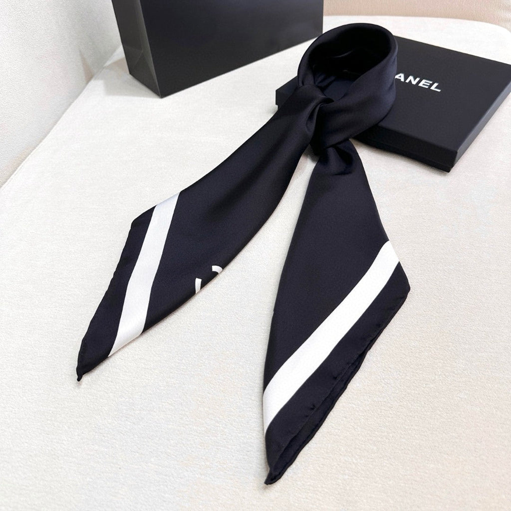 '- 26S SCARF 90 IN SILK 303206